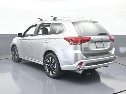 2018 Mitsubishi Outlander PHEV