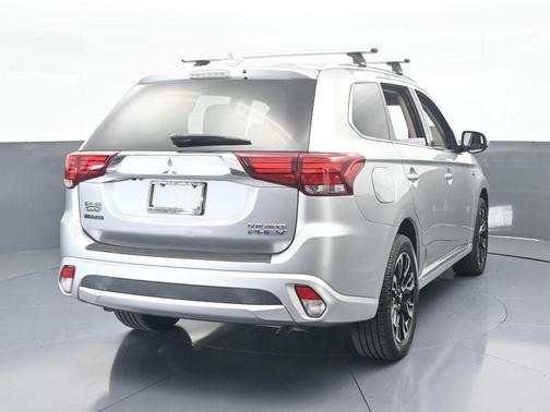 2018 Mitsubishi Outlander PHEV