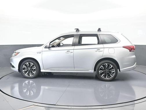 2018 Mitsubishi Outlander PHEV