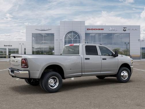Silver Zynith 2026 RAM 3500 Tradesman