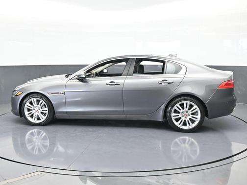 2019 Jaguar XE 25t Premium