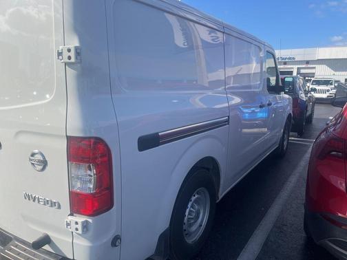 2020 Nissan NV Cargo NV1500 S V6
