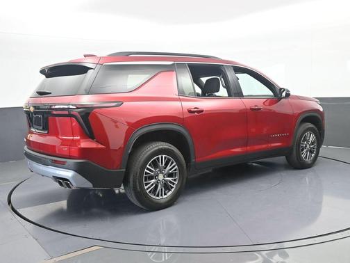 Radiant Red 2024 Chevrolet Traverse LT