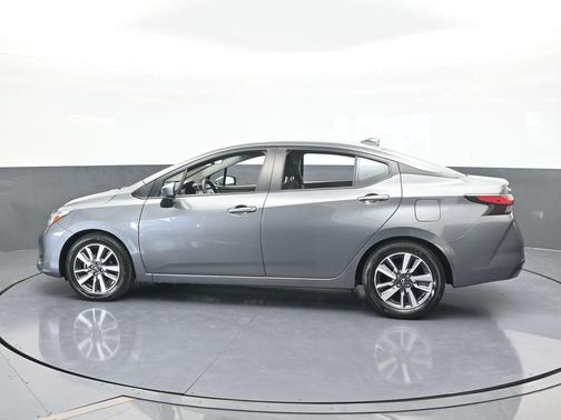 2023 Nissan Versa 1.6 SV