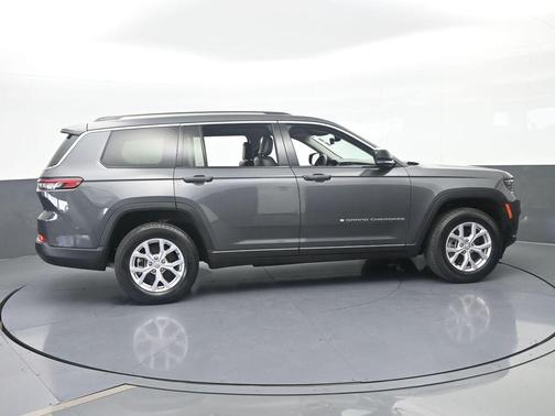 Metallic 2022 Jeep Grand Cherokee L Limited