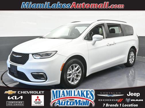 2022 Chrysler Pacifica Touring-L