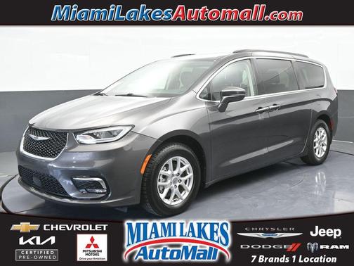 2022 Chrysler Pacifica Touring-L