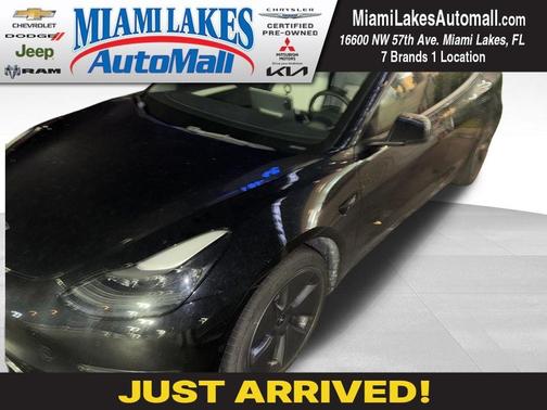 2022 Tesla Model 3 Base