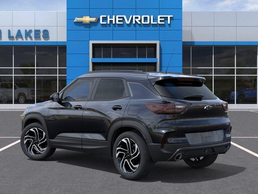 Mosaic Black Metallic 2026 Chevrolet Trailblazer RS