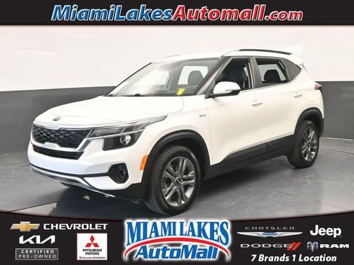 Snow White Pearl 2021 Kia Seltos S