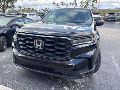 2023 Honda Pilot Sport
