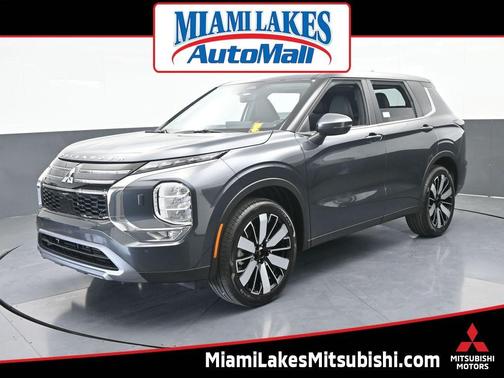2026 Mitsubishi Outlander SE