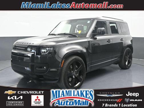 2024 Land Rover Defender P400 X-Dynamic SE