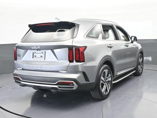 2022 Kia Sorento Hybrid EX