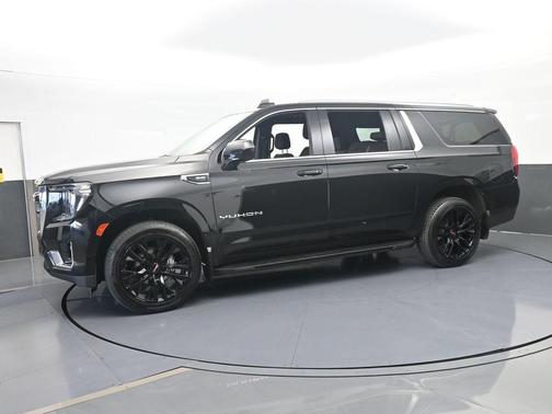 2023 GMC Yukon XL SLE