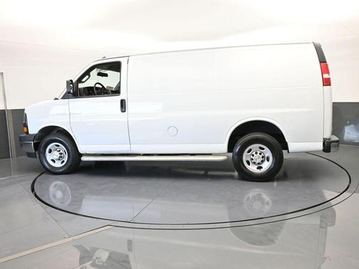 2024 Chevrolet Express 2500 Work Van
