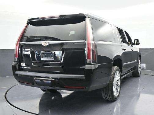 2020 Cadillac Escalade ESV Platinum