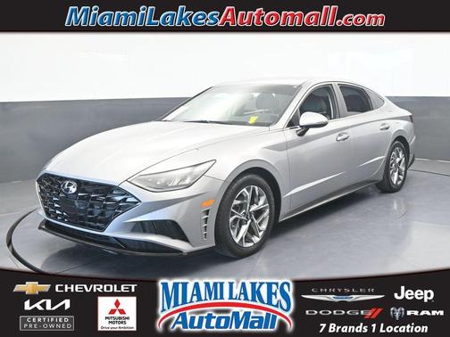 2023 Hyundai SONATA SEL