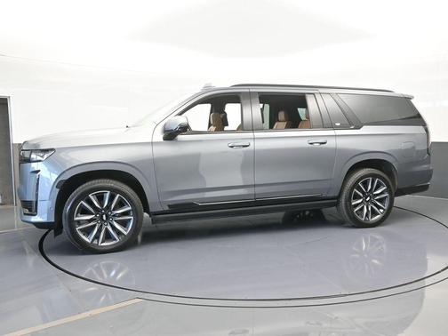 2021 Cadillac Escalade ESV Sport