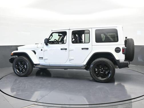 2021 Jeep Wrangler Unlimited Sahara Altitude