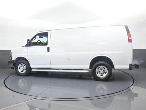 2024 Chevrolet Express 2500 Work Van