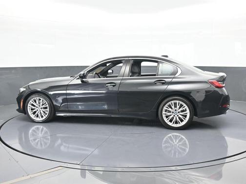 2024 BMW 330 i