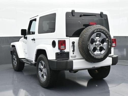 2016 Jeep Wrangler Sahara