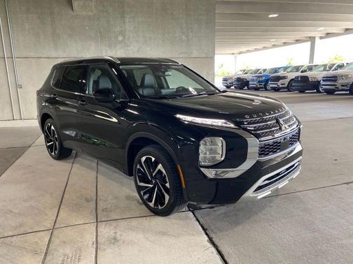 2024 Mitsubishi Outlander SEL