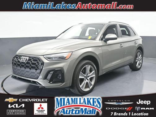 2025 Audi Q5 45 S line quattro Premium