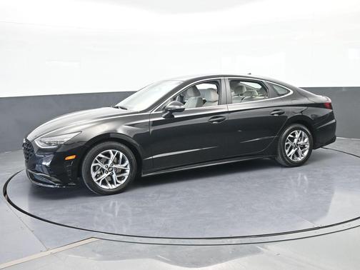 Onyx Black 2023 Hyundai SONATA SEL