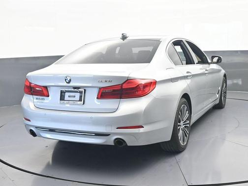 Glacier Silver Metallic 2020 BMW 530 i