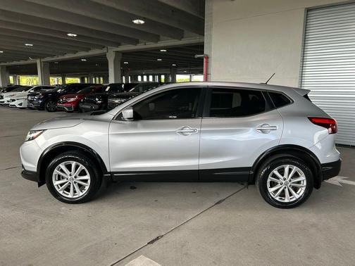 2018 Nissan Rogue Sport S