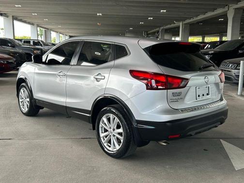 2018 Nissan Rogue Sport S