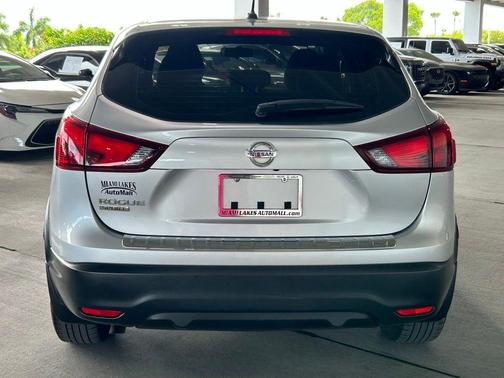 2018 Nissan Rogue Sport S