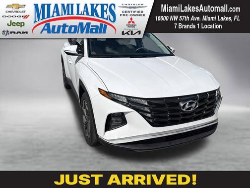 White Pearl 2024 Hyundai TUCSON SEL