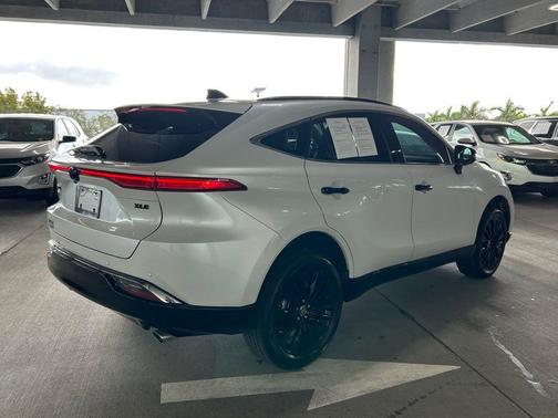 2024 Toyota Venza LE