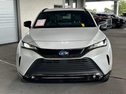 2024 Toyota Venza LE