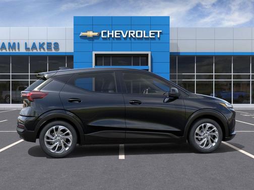 Mosaic Black Metallic 2027 Chevrolet Bolt LT