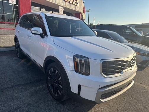 2023 Kia Telluride SX