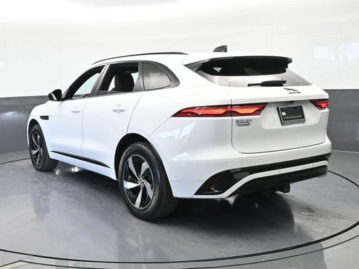 2024 Jaguar F-PACE P250 R-Dynamic S