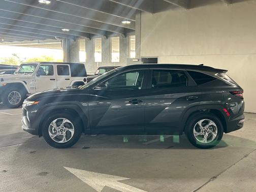 Dark Gray Metallic 2024 Hyundai TUCSON SEL