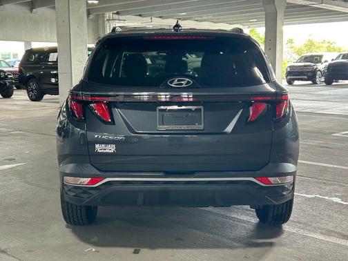 Dark Gray Metallic 2024 Hyundai TUCSON SEL