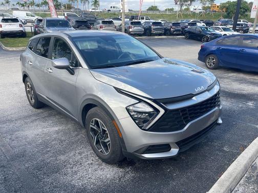 2023 Kia Sportage LX