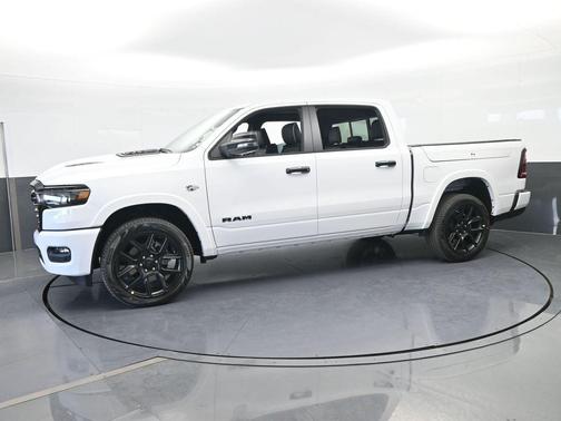 Bright White Clearcoat 2026 RAM 1500 Laramie