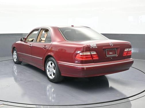 2002 Mercedes-Benz E-Class E320