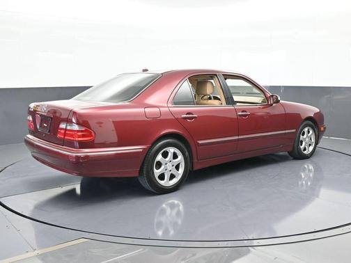 2002 Mercedes-Benz E-Class E320