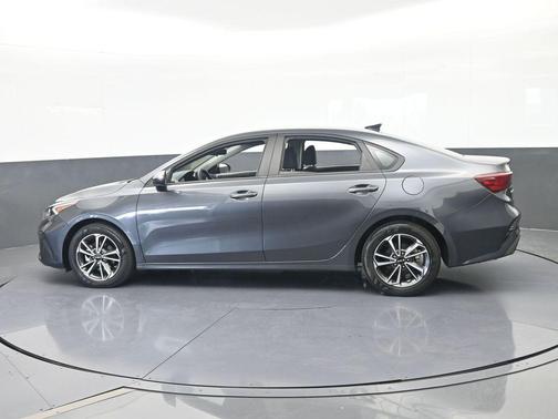 Gravity Gray 2023 Kia Forte LXS