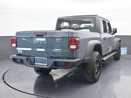 Anvil Clearcoat 2026 Jeep Gladiator Sport