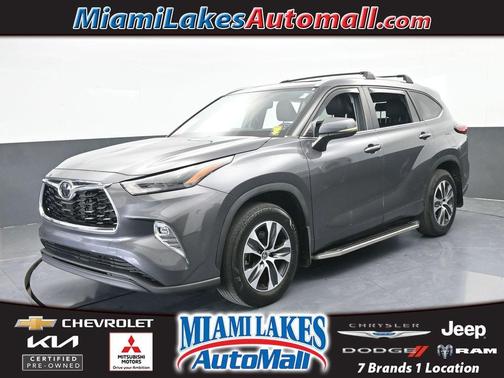 2023 Toyota Highlander XLE