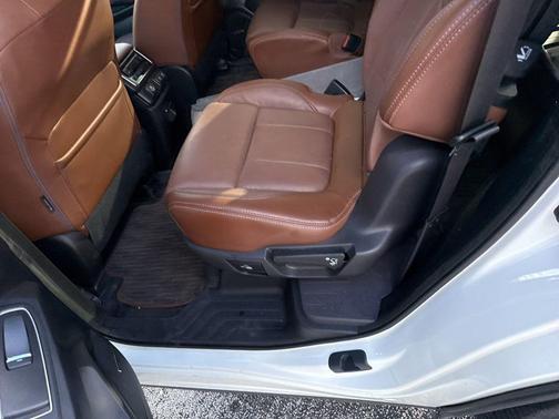 2022 Subaru Ascent Touring 7-Passenger